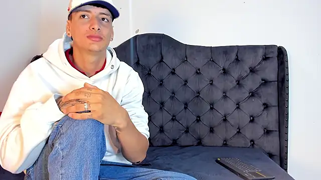 two milkyway online show from 2, 12, 2025