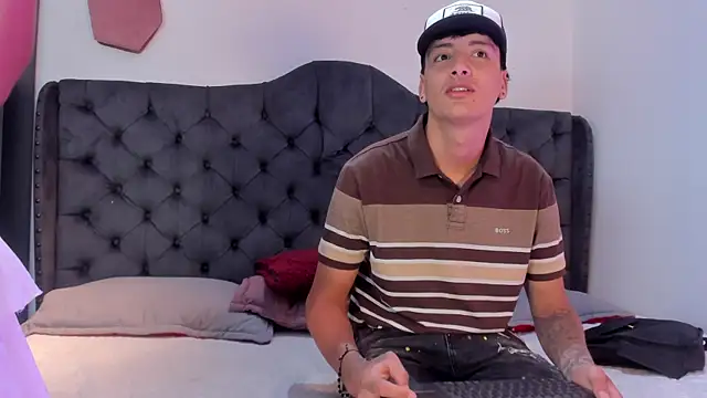 two milkyway online show from 14, 4, 2026