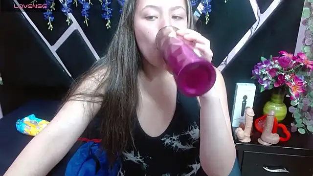 Snapshot of alison_deep chatting on 10, 3, 2025 alison deep online show from 10, 3, 2025