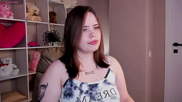 EricaElliott online show from 18, 11, 2025