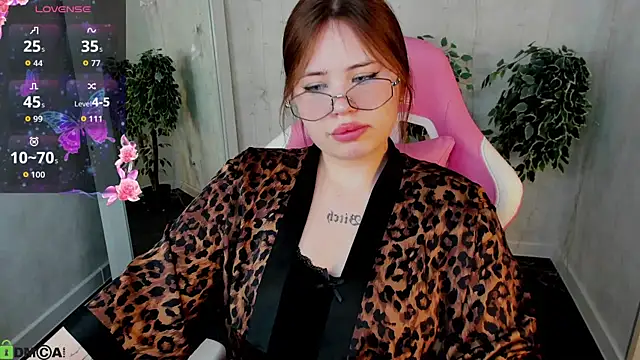 EricaElliott online show from 12, 4, 2026