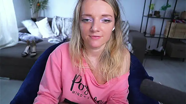 Magnetic Amy online show from 12, 3, 2025