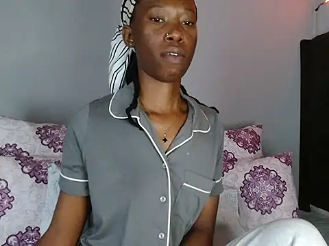 xxSexyTalia28 online show from 17, 1, 2026