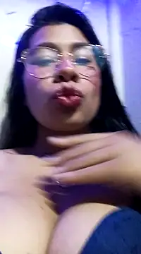 Pamelamilkk 1007 online show from 1, 2, 2025