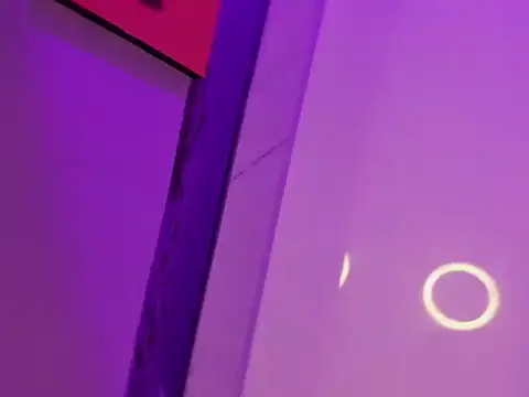 Chloe Martini online show from 12, 10, 2025