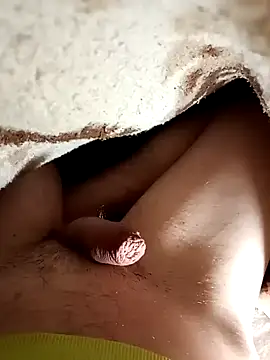 Daniel32hot online show from 25, 12, 2024