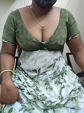 Snapshot of Tamil_roja69 chatting on 22, 4, 2026 Tamil roja69 online show from 22, 4, 2026