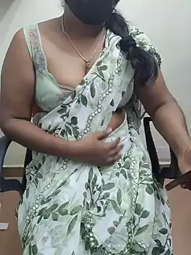Snapshot of Tamil_roja69 chatting on 28, 5, 2026 Tamil roja69 online show from 28, 5, 2026