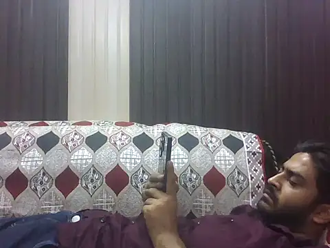 Snapshot of indihotguy chatting on 3, 11, 2025 indihotguy online show from 3, 11, 2025