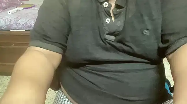 FatIndianBoy online show from 26, 12, 2024