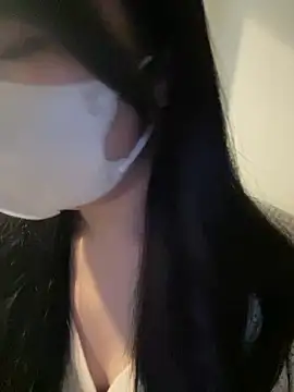 mina 0207 online show from 3, 10, 2025