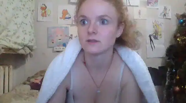 Snapshot of Rae_Jeannie chatting on 5, 1, 2025 Rae Jeannie online show from 5, 1, 2025
