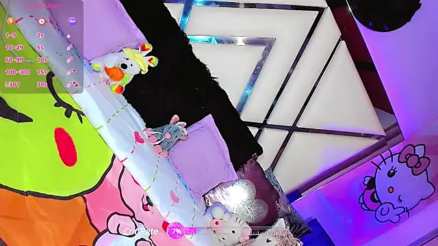 ArantzaCastillo  online show from 5, 2, 2025