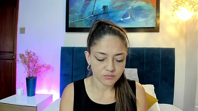 EloiseQuinn online show from 18, 12, 2025