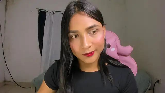 Miss noah18 online show from 8, 10, 2025