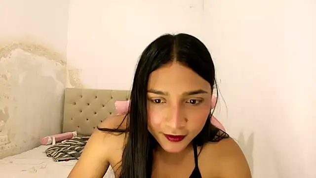 Snapshot of Miss_noah18 chatting on 25, 4, 2026 Miss noah18 online show from 25, 4, 2026