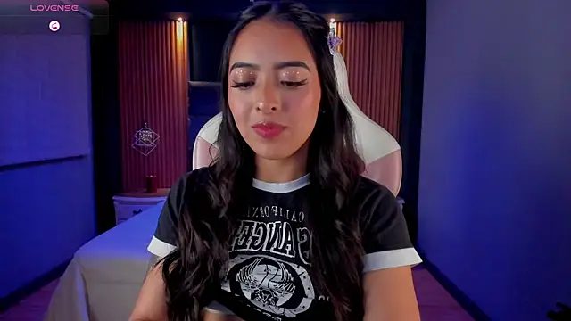 Camila dupont online show from 13, 10, 2025