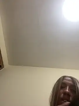 Snapshot of Celine_trans01 chatting on 18, 1, 2025 Celine trans01 online show from 18, 1, 2025