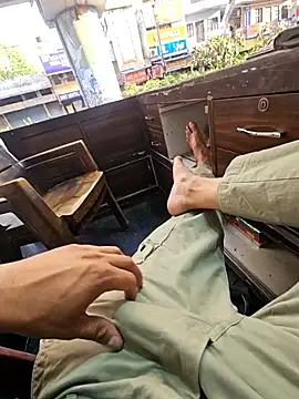 Snapshot of pyasevickybabu563 chatting on 16, 4, 2026 pyasevickybabu563 online show from 16, 4, 2026