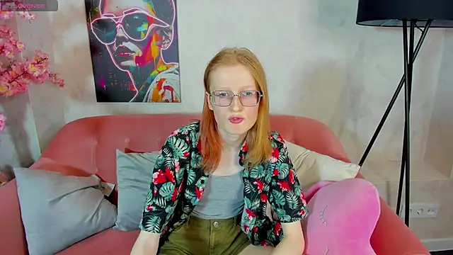 ElizabethHarpper online show from 5, 1, 2025