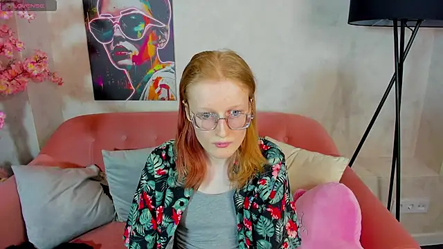 ElizabethHarpper online show from 5, 1, 2025