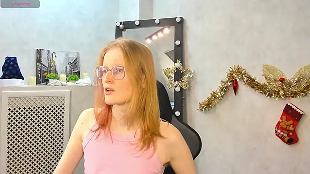 ElizabethHarpper online show from 18, 1, 2025