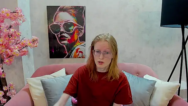 ElizabethHarpper online show from 24, 1, 2025