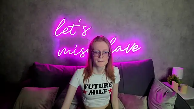 ElizabethHarpper online show from 1, 2, 2025