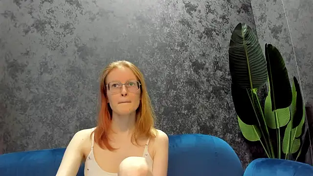 ElizabethHarpper online show from 7, 2, 2025