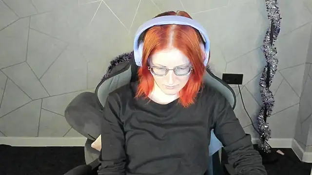 ElizabethHarpper online show from 14, 1, 2026