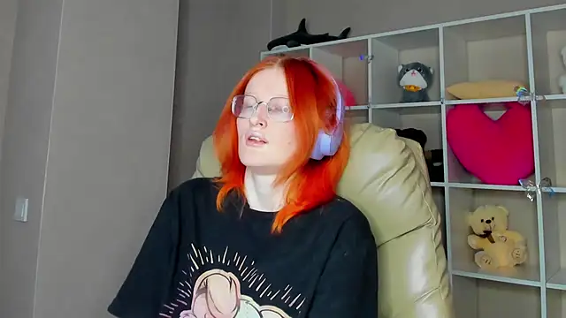 ElizabethHarpper online show from 9, 2, 2026