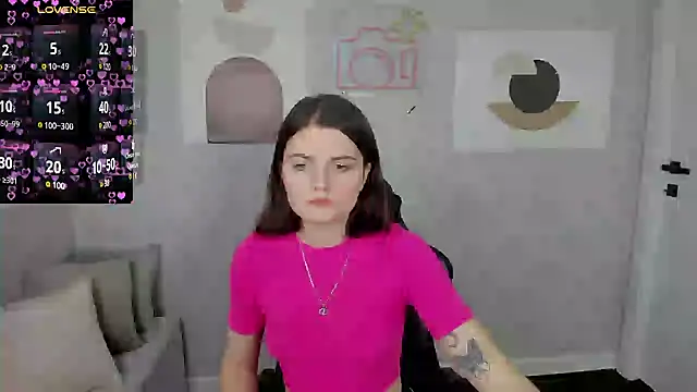 Snapshot of CharlotteMitchell chatting on 24, 1, 2025 CharlotteMitchell online show from 24, 1, 2025