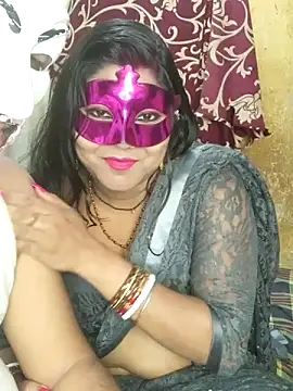 Hot muskaan online show from 7, 3, 2025