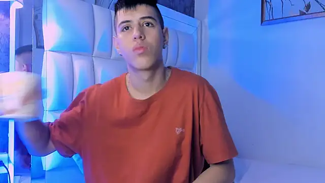Snapshot of Angel_Khouri chatting on 30, 1, 2025 Angel Khouri online show from 30, 1, 2025