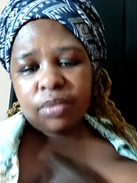 SexyLadyBoosxx online show from 17, 12, 2025