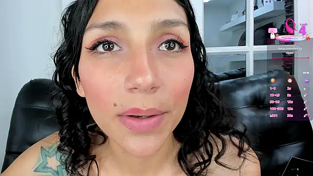 Snapshot of miss___evangeline chatting on 14, 3, 2025 miss evangeline online show from 14, 3, 2025