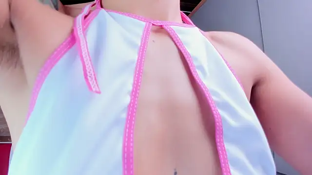 Snapshot of miss___evangeline chatting on 25, 9, 2025 miss evangeline online show from 25, 9, 2025