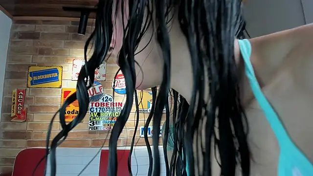 Snapshot of miss___evangeline chatting on 10, 10, 2025 miss evangeline online show from 10, 10, 2025