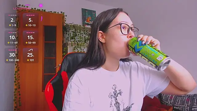 kittenrisha online show from 26, 2, 2025