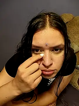 Danni shy online show from 14, 3, 2025