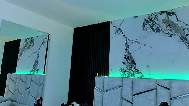 daniiphoeniixx online show from 19, 9, 2025