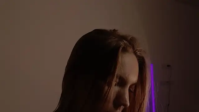 alittlestarrr online show from 31, 12, 2024