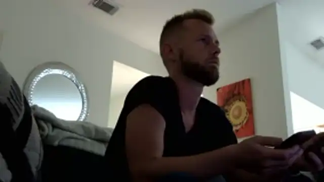 Snapshot of bjay1210 chatting on 1, 11, 2025 bjay1210 online show from 1, 11, 2025