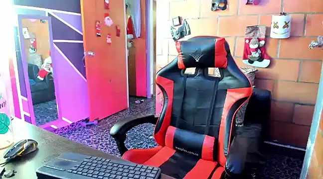 Adam Valenciia online show from 31, 12, 2024