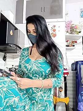 Best-Couple online show from 13, 2, 2026