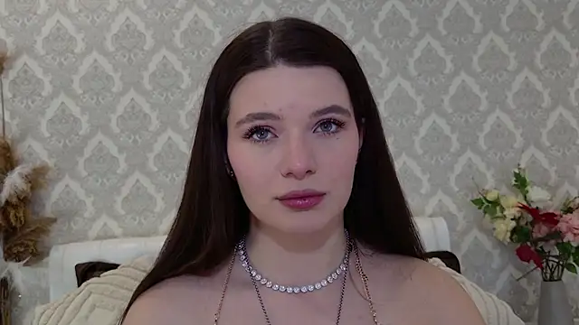 Snapshot of Nellie_Medina chatting on 19, 1, 2025 Nellie Medina online show from 19, 1, 2025
