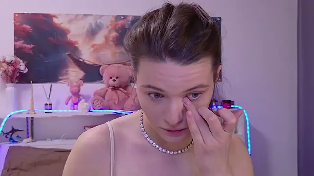 Nellie Medina online show from 13, 2, 2026