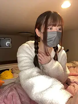 Snapshot of pipimi_khaos chatting on 23, 2, 2025 pipimi khaos online show from 23, 2, 2025