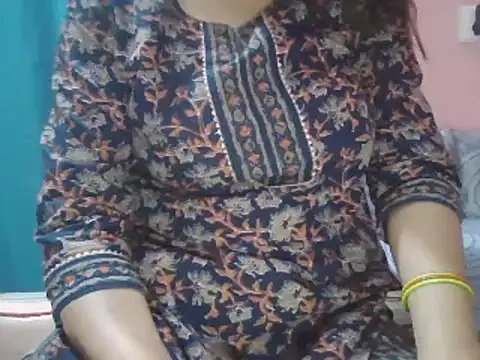 Hot-shanvi online show from 18, 3, 2025