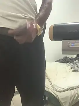 Taylor69xKiki online show from 19, 1, 2025